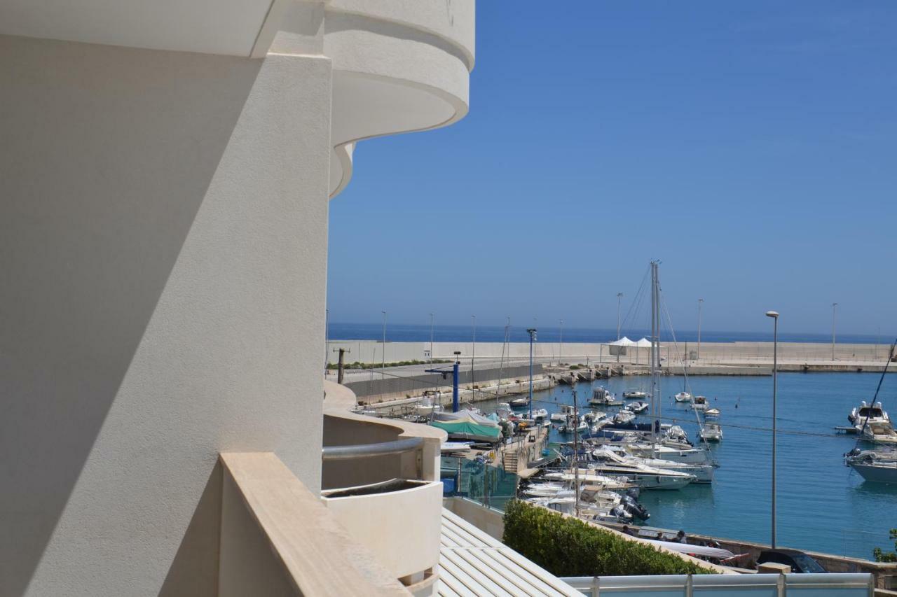 Porto Nuovo Holiday Home 모노폴리 외부 사진