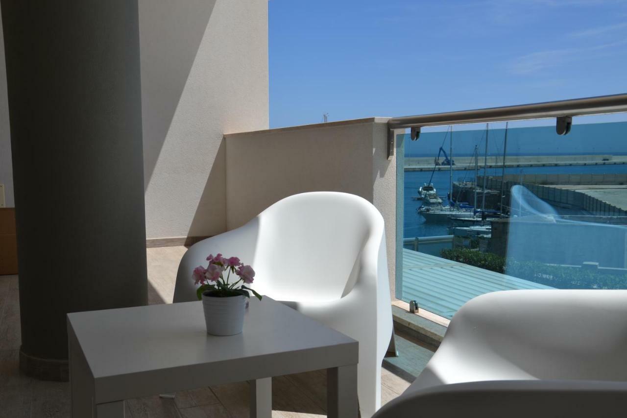 Porto Nuovo Holiday Home 모노폴리 외부 사진